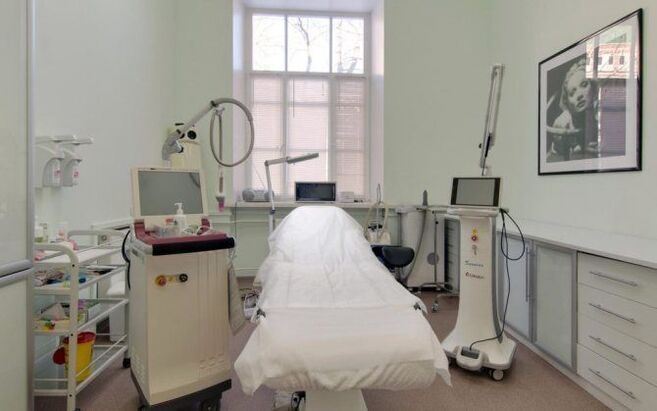 Wie wählt man eine Klinik für eine Operation aus